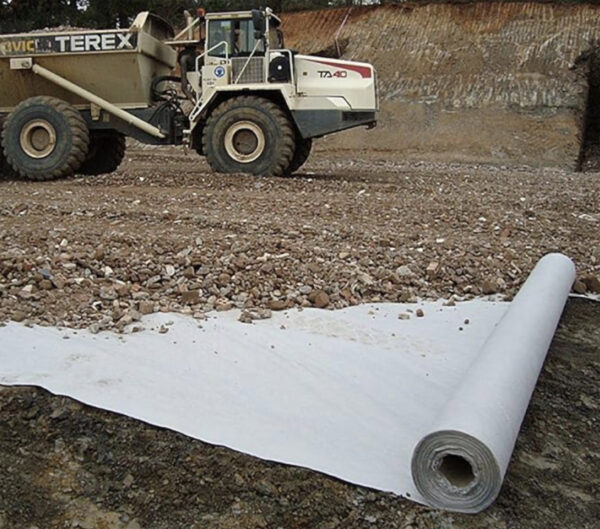Geotextil de refuerzo de 50 Grs/Mt2 - Imagen 2